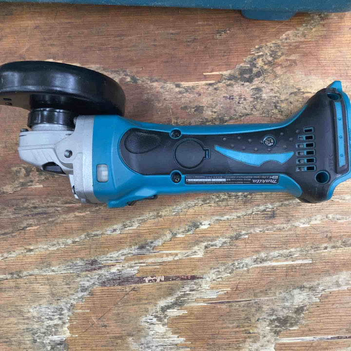 ☆マキタ(makita) 100mmコードレスディスクグラインダー GA400DRF【柏店】