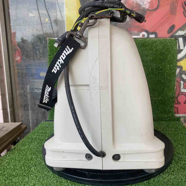 ★マキタ(makita) エアコンプレッサー AC700【川崎店】