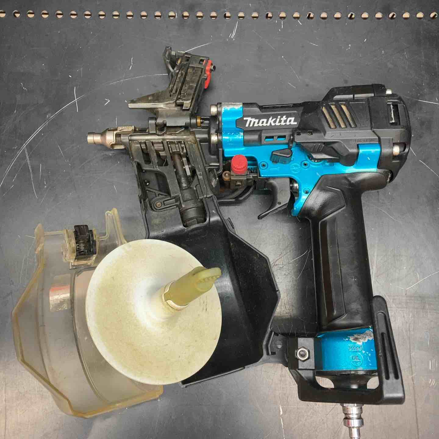 ☆マキタ(makita) 高圧エア釘打ち機 AN514HM【川越店】 – アクトツール