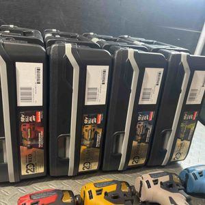 【未使用】マキタ(makita) 18V コードレスインパクトドライバ TD173DZ PG PR PB PY 20周年限定 プレミアム 本体 ケース まとめ 格安【草加店】