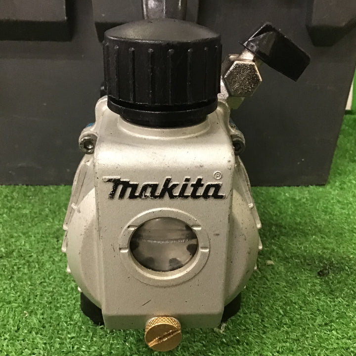 ★マキタ(makita) コードレス真空ポンプ VP180DZ【町田店】