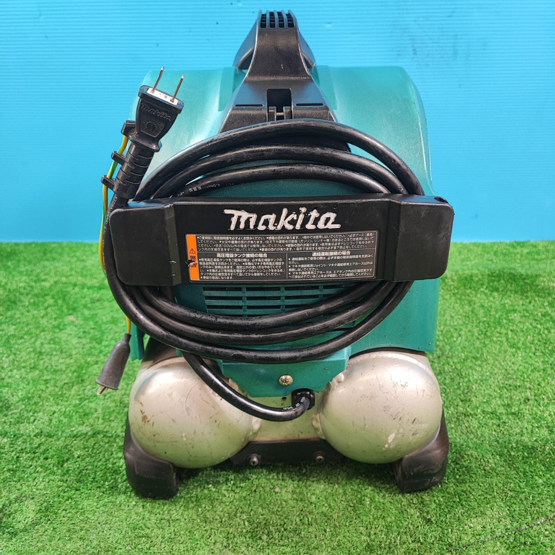 ★マキタ(makita) エアコンプレッサー AC462XS【岩槻店】