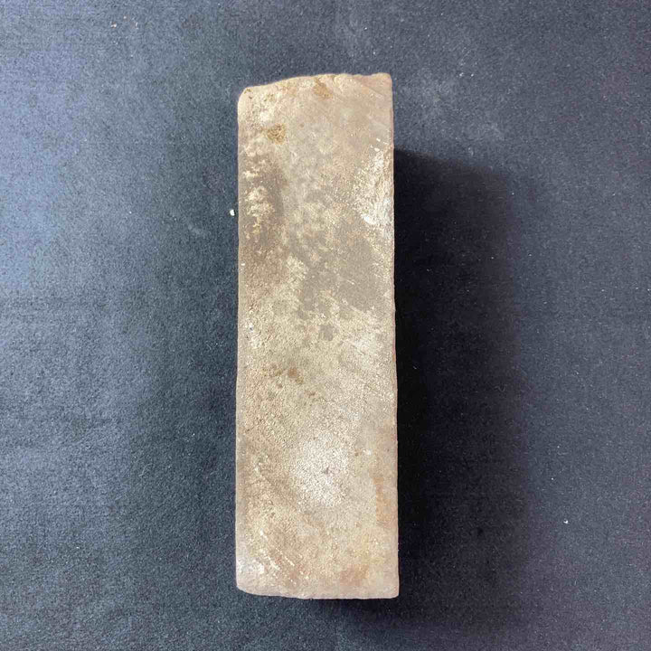 【中古品】天然砥石 産地不明 1.94Kg 沼田？ 総本山？【東大和店】