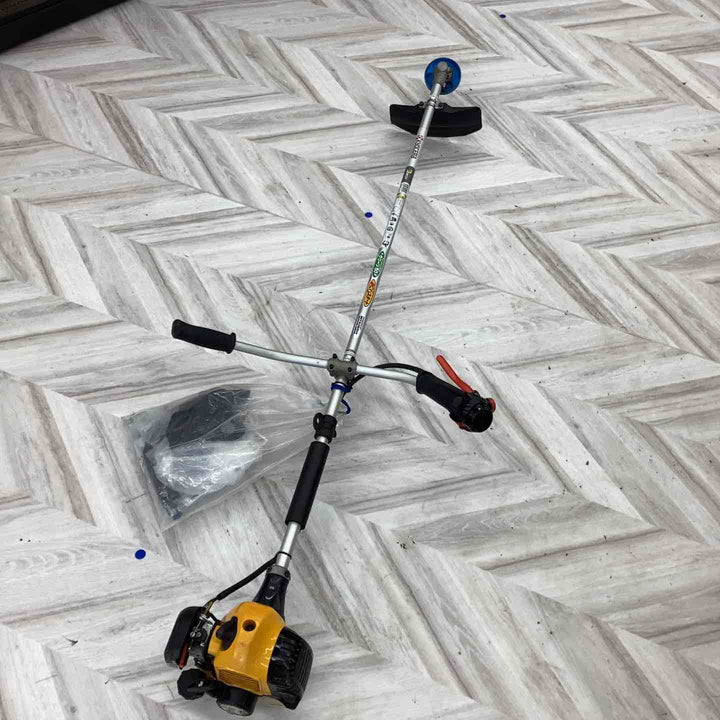 【店頭受取り限定】京セラ(Kyocera) 旧リョービ エンジン刈払機 EKM-2300 4170550 排気量20.6ml 両手ハンドル 畦草刈や家周りの草刈に 刈刃外径230mm 【越谷店】