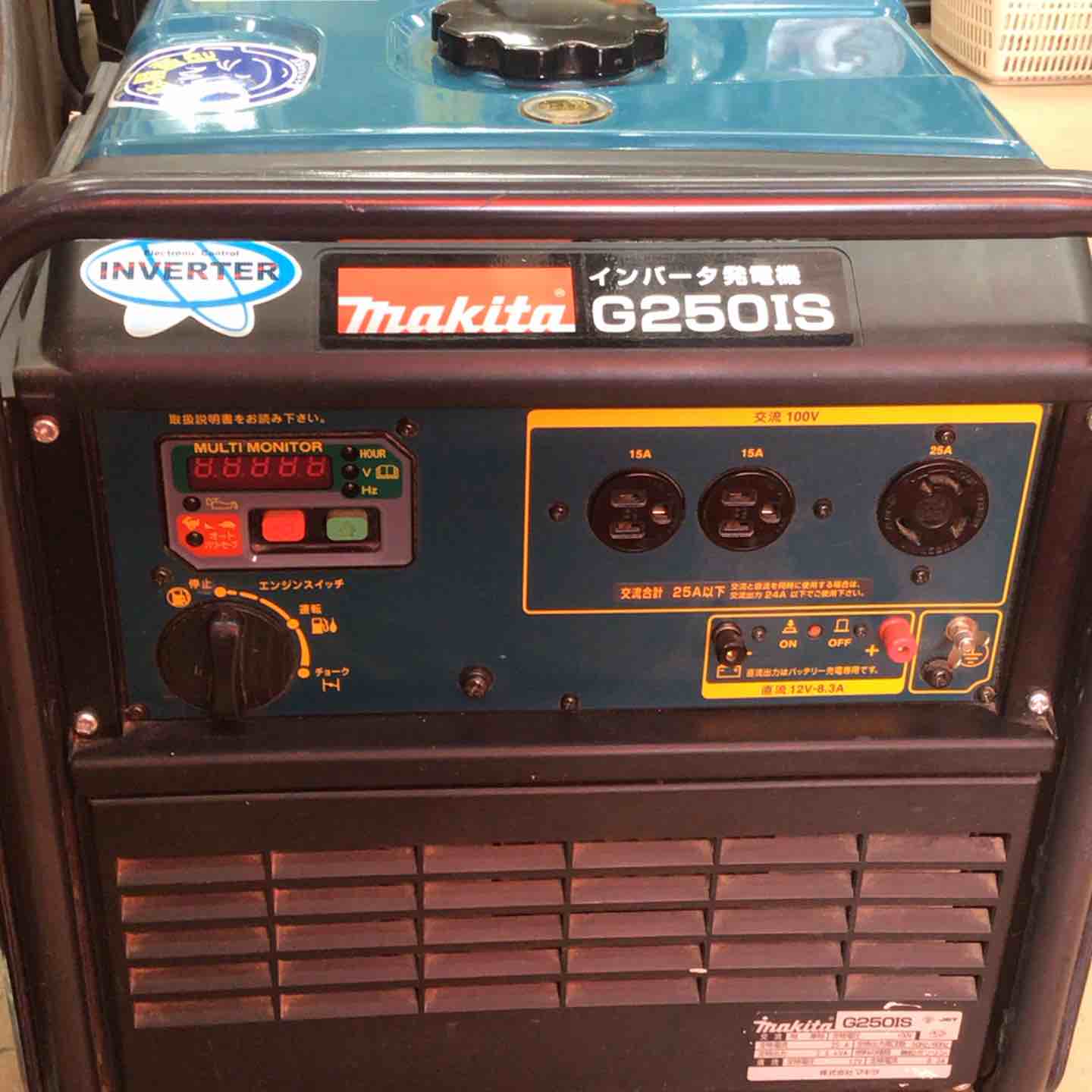 makitaインバータ発電機G250IS（ジャンク） マキタ マキタ電動工具 インバータ発電機（防音型） G250IS