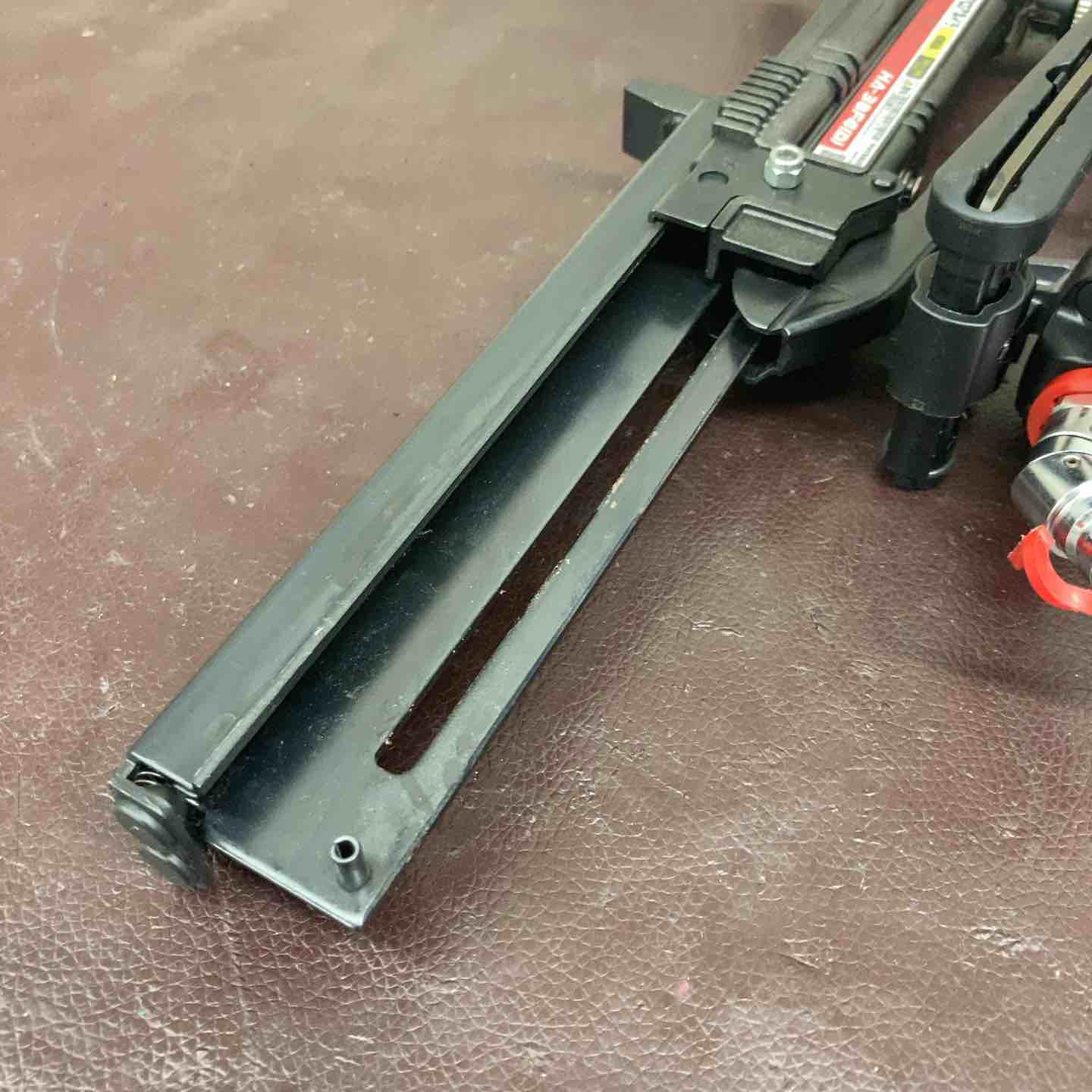 中古品】マックス(MAX) 高圧フロアタッカー HA-38F4(D)【東大和店