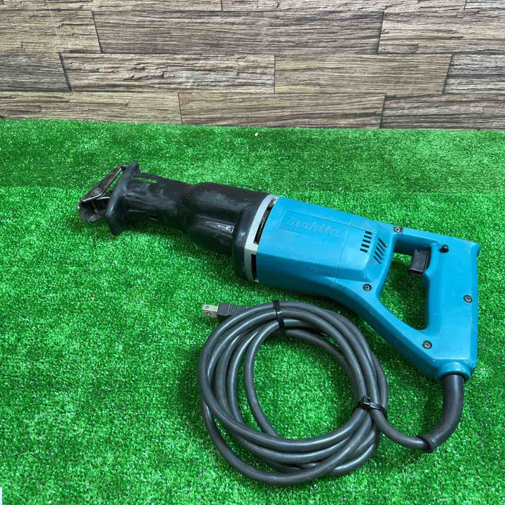 マキタ(makita)  セーバーソー JR3000V【桶川店】