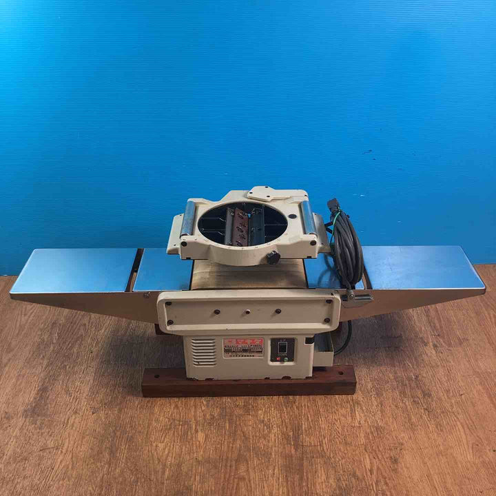 【店頭受取り限定】☆マキタ(makita) 超仕上カンナ LP1802C【岩槻店】