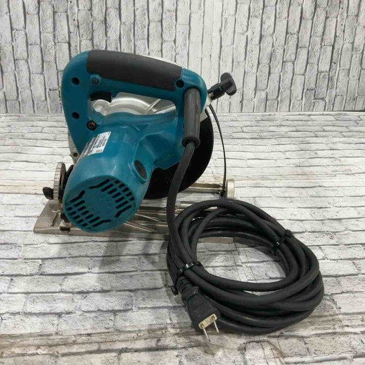 ◇マキタ(makita) 190mm丸ノコ 5832BA【川口店】