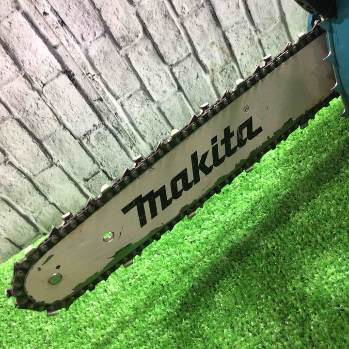☆マキタ(makita) コードレスチェーンソー MUC002GZ【川口店】