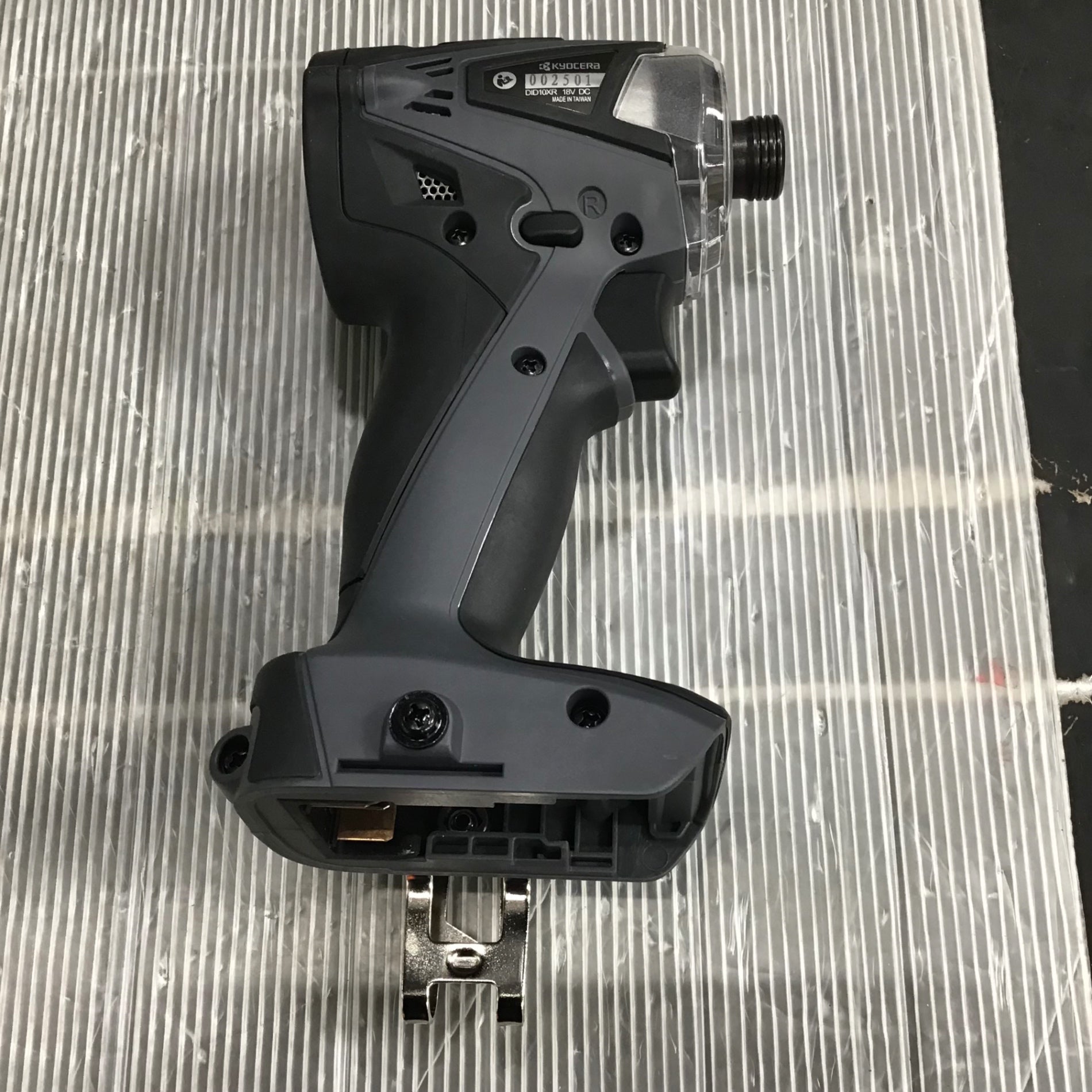 未使用】京セラ(KYOCERA) 充電式 インパクトドライバー DID10XR