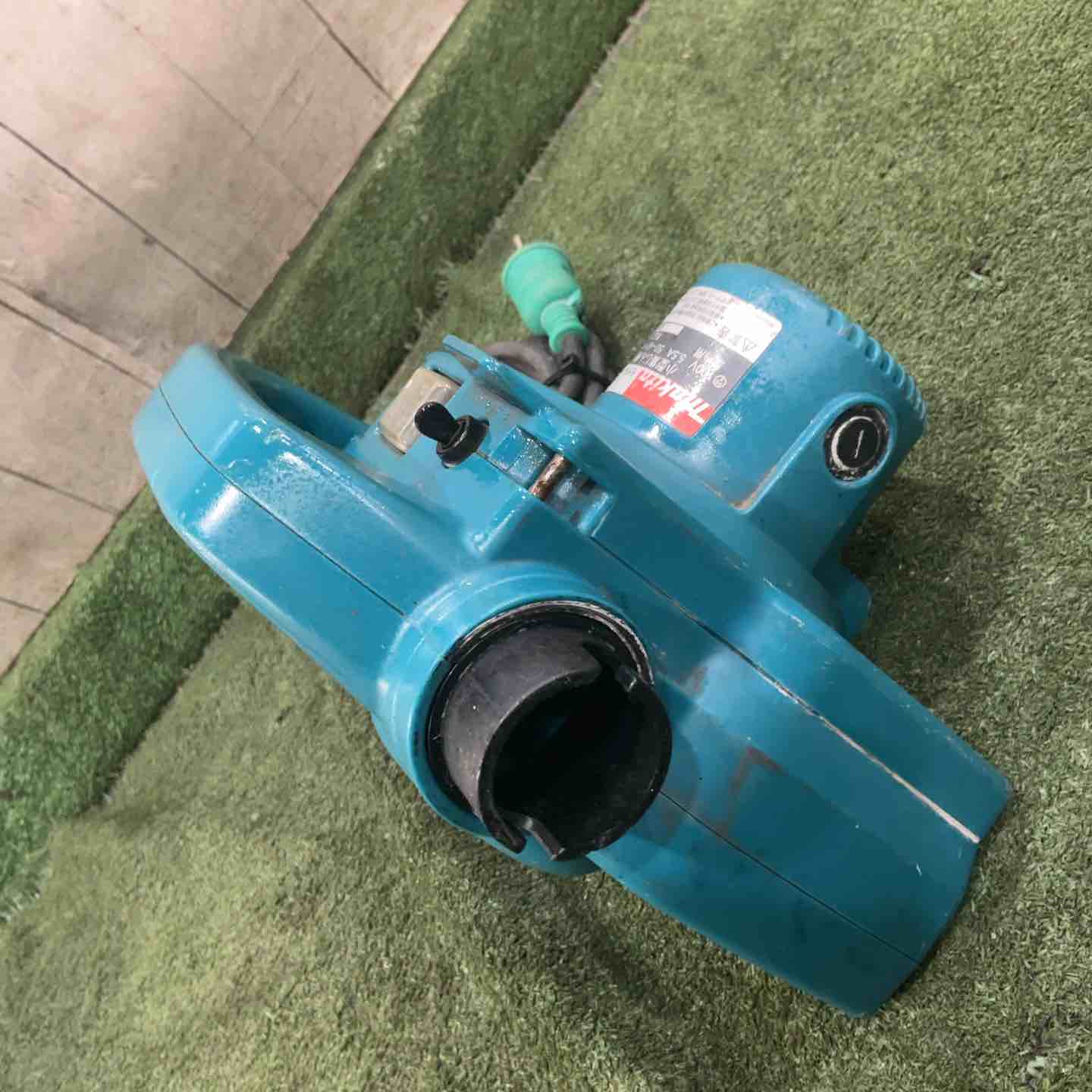 ☆マキタ(makita) 小型集じん機 乾式 450(P) 動作確認済【川口店