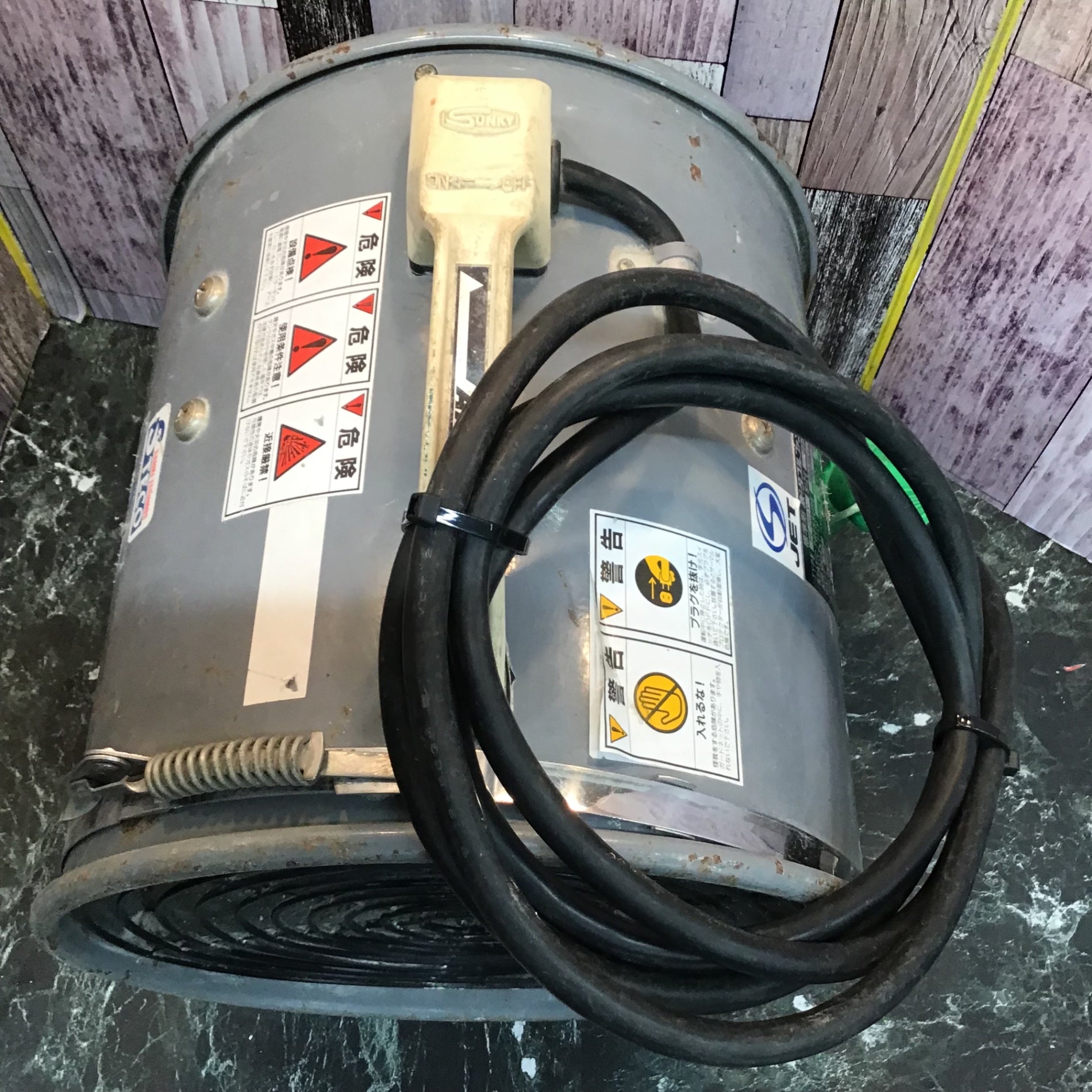 〇サンキ 送風機 PF-281Y ポータブルファン【八潮店】 〇サンキ 送風機 PF-281Y ポータブルファン【八潮店】 – アクトツール
