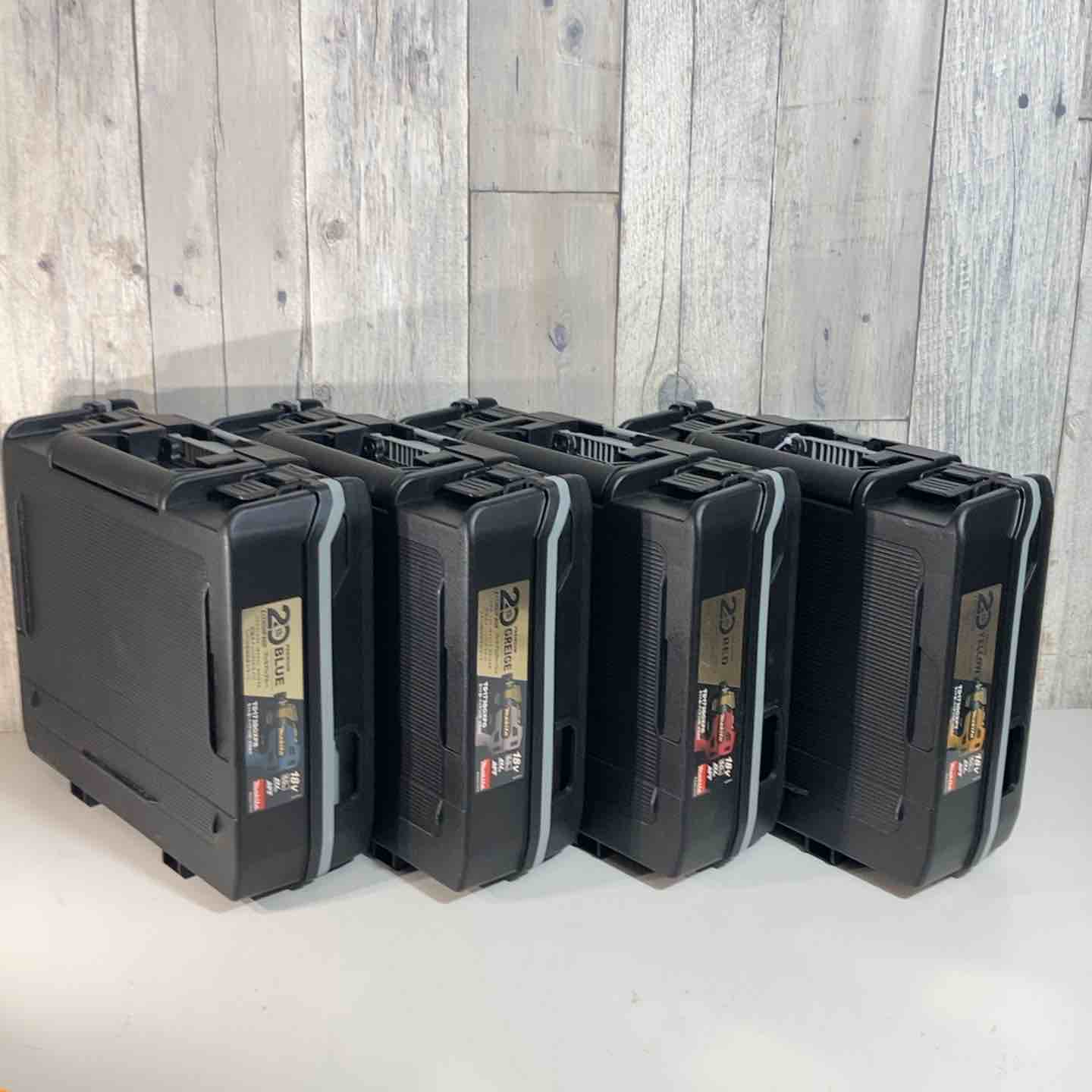 ◇マキタ18V充電式インパクトドライバ 4台セットTD173DGXPB・ PY・PG