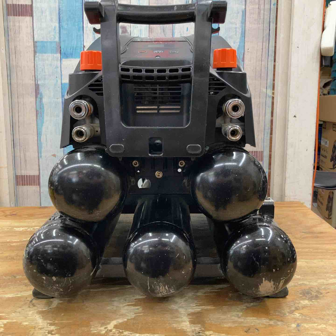 【中古品】★マックス(MAX) エアコンプレッサー AK-HH1270E3(27L) 高圧×高圧4口モデル【柏店】