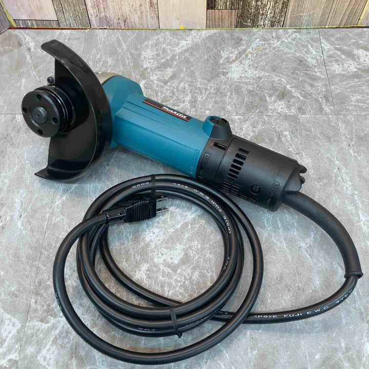 ☆マキタ(makita) 125mm ディスクグラインダ 9535B【八潮店】