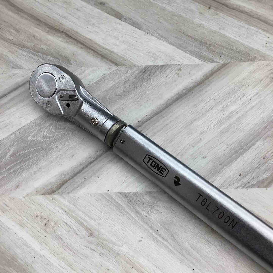 トネ(TONE) プレセット形トルクレンチ 差込角19.0mm(3/4") T6L700N 700N・m【越谷店】