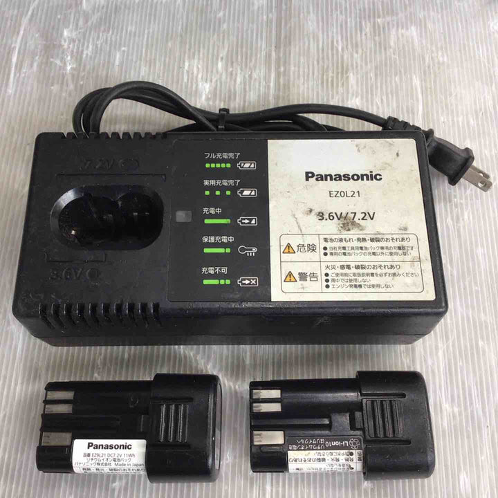 ◇パナソニック(Panasonic) コードレススティックインパクトドライバー EZ7521LA2ST1R【草加店】