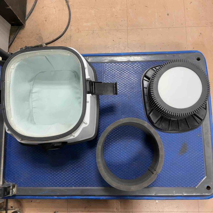 ★マキタ(makita) 集じん機 乾式 484(P)【草加店】