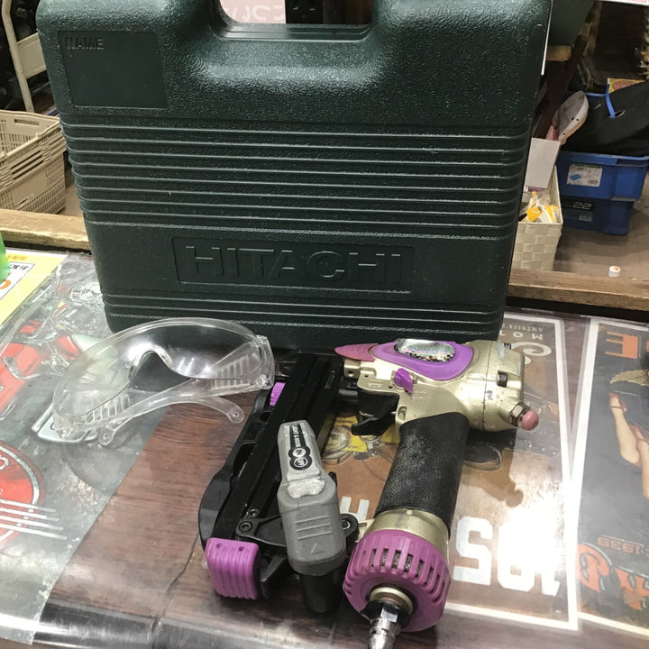 ☆ハイコーキ(HIKOKI ※旧:日立工機) 常圧エアタッカ N2504M【草加店】