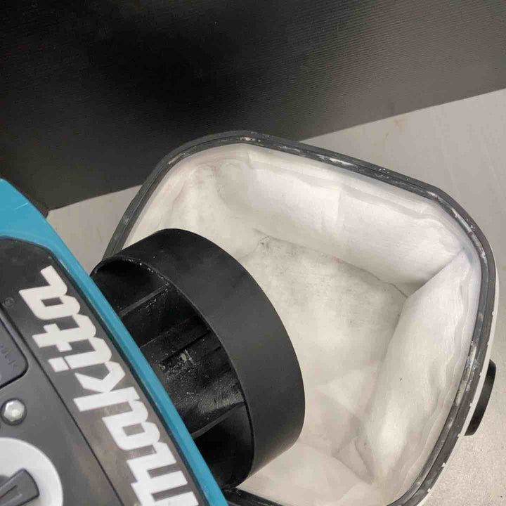 ★マキタ(makita) 集じん機 乾湿両用 VC0820 ホース欠品【戸田店】