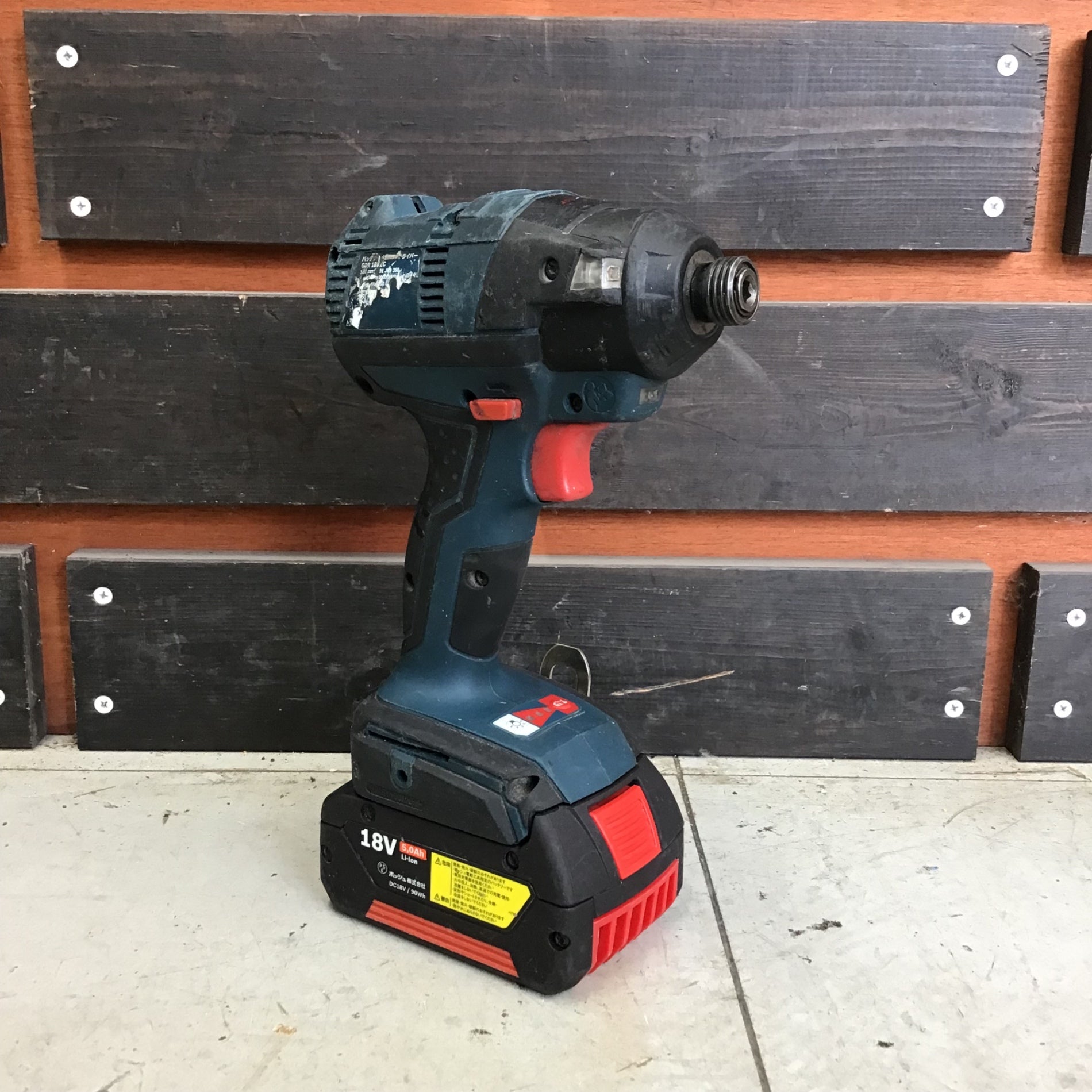 現状品】 ボッシュ/BOSCH 18Vバッテリーインパクトドライバー GDR18V