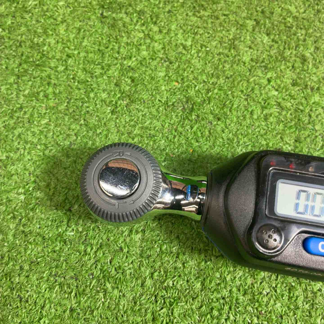 【現状品】SK11 デジタルトルクレンチ 差込角 9.5mm 3~60N・m SDT3-060【藤沢店】