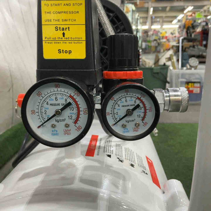 【店頭受取り限定】JARDIN エアコンプレッサー  JD-AK01 ホワイト 吐出口2つ 静音 キャスター2点 エアクリーナー 付属【川口店】