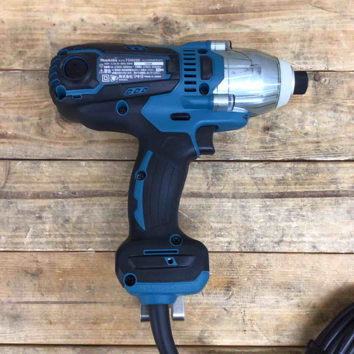 マキタ(makita) インパクトドライバ TD0220 【東大和店】