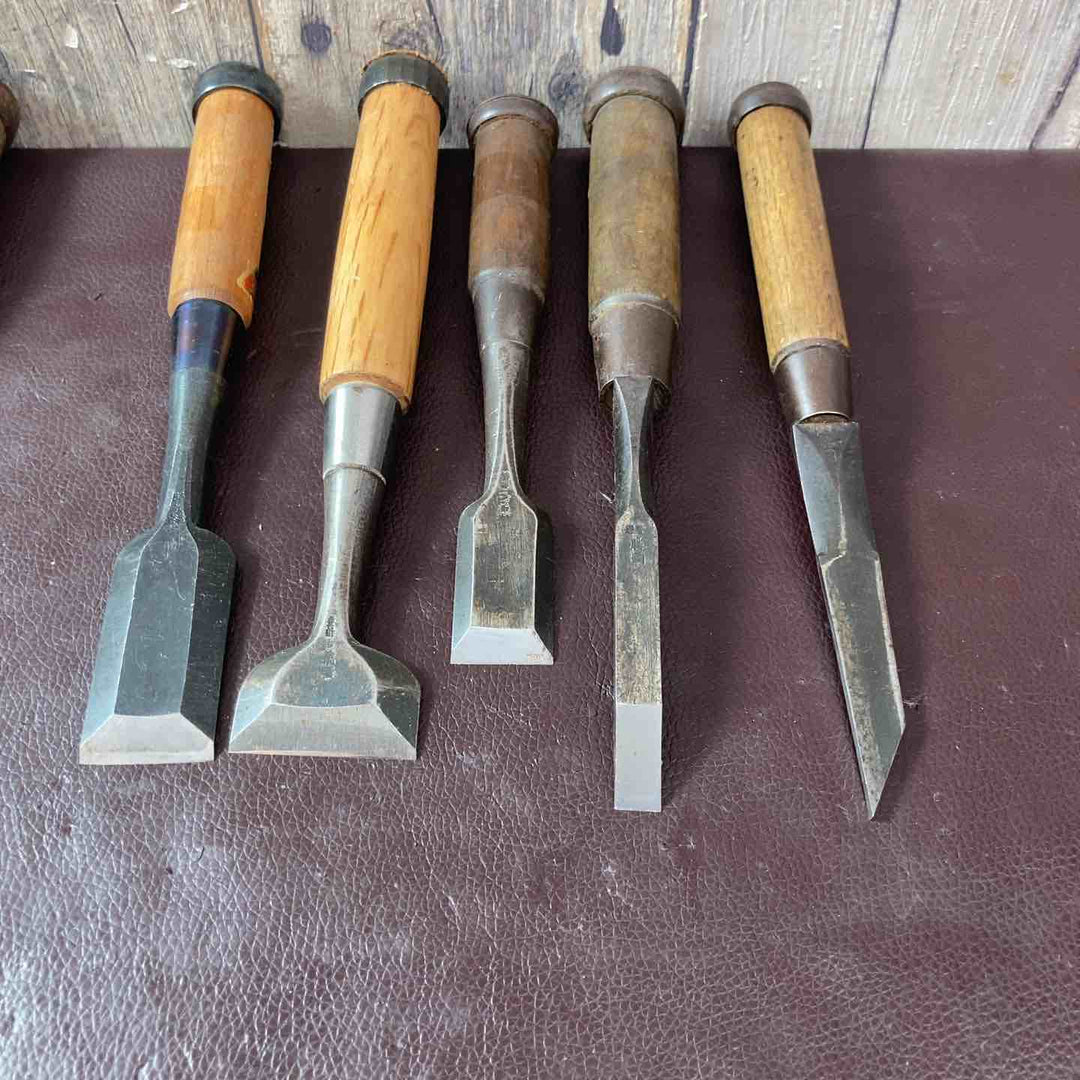 【中古品】鑿(のみ) 正兼2本・助正2本・岩崎・光国・石流・廣貞・勝國3本・幸四郎・守光・久五郎・利信・菊貞など 計21本【東大和店】