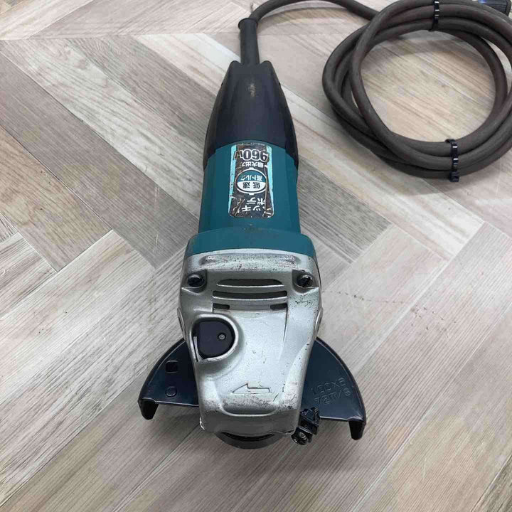 ☆マキタ(makita) 100mmディスクグラインダ GA4032【八潮店】