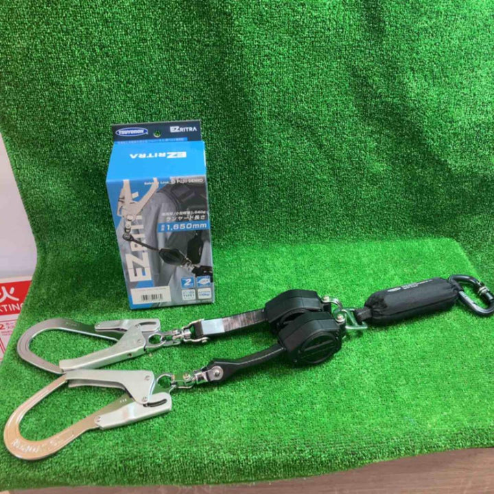 ◇ツヨロン(TSUYORON) EZRITRA イージーリトラ ツインランヤード TL-2-EZ93SV-21KSG-130KG 新規格 墜落制止用器具 兼用型【川越店】