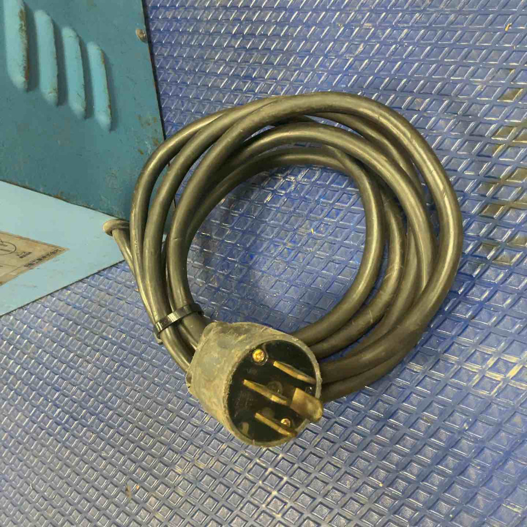 ◇日動 降圧専用トランス TB-300D 変圧器【草加店】