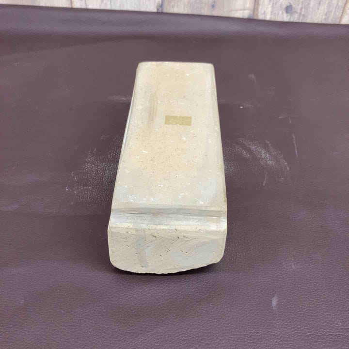 【超希少】 【中古美品】 天然砥石 産地沼田？ 重量約2.2Kg 長さ約210ｘ幅約80ｘ高さ約70 番手細かめ 正本山？ 【東大和店】