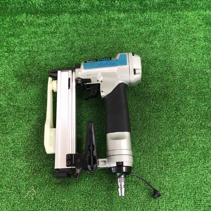 ★マキタ(makita) 常圧エアタッカ AT425AK【川崎店】