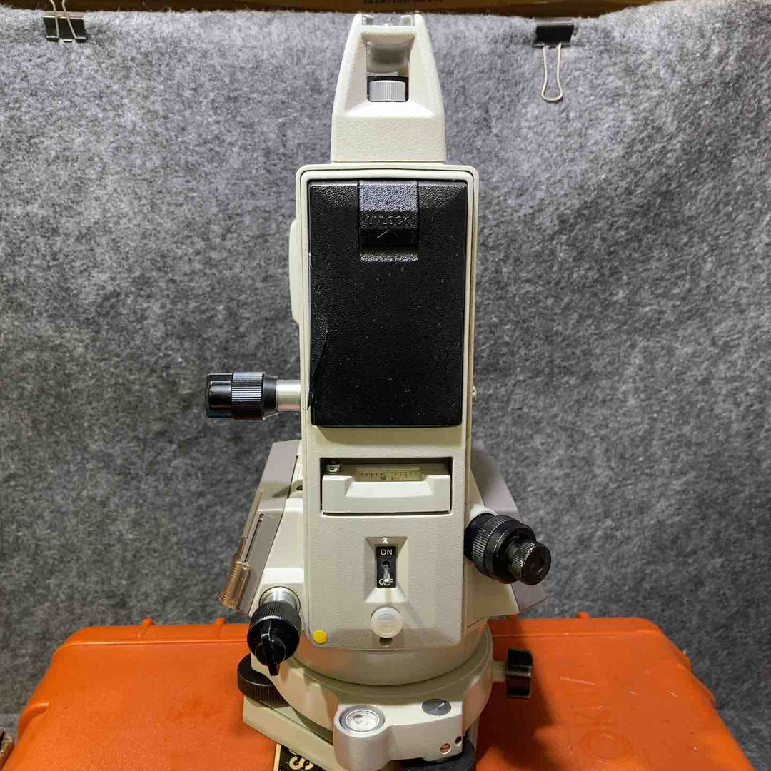 ソキア(SOKKIA) デジタルセオドライト(トランシット) DT5S【桶川店】