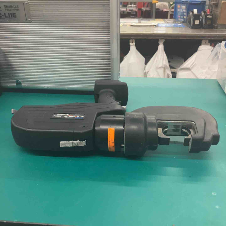 IZUMI 充電式油圧圧着工具 REC-LI16　14.4Vバッテリー2個、充電器、コマ14組(写真を確認してください)付属【戸田店】