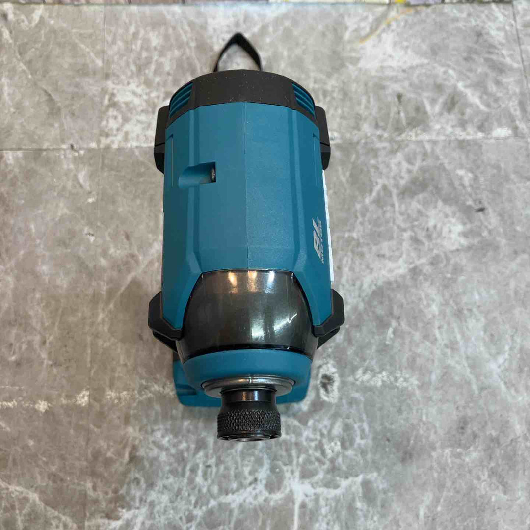 ★マキタ(makita) コードレスインパクトドライバ TD003GZ【八潮店】