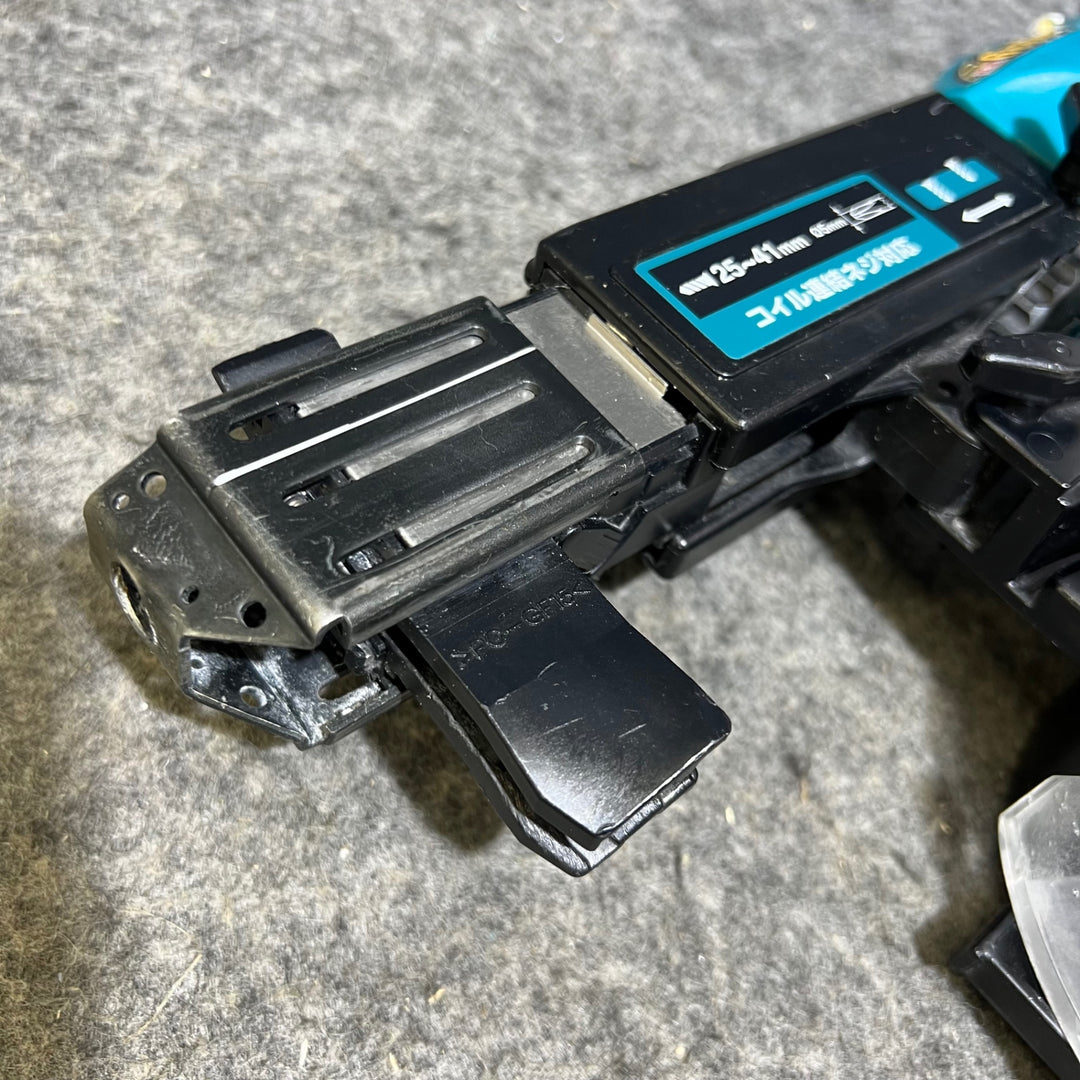 ☆マキタ(makita) オートパックスクリュードライバー 6841R【桶川店】