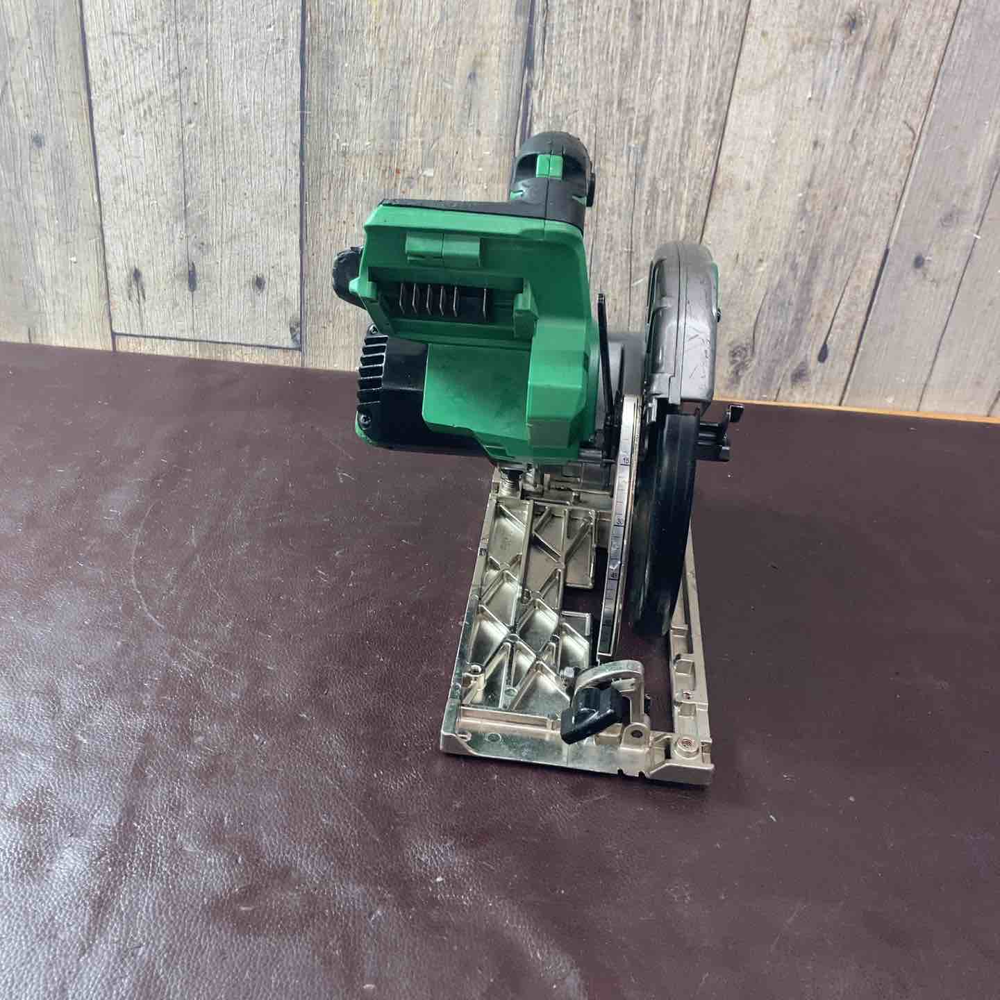 中古品】ハイコーキ(HIKOKI ※旧:日立工機) コードレス丸のこ C18DBAL