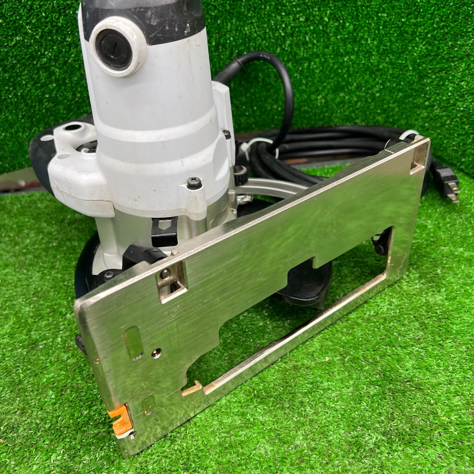 ☆マキタ(makita) 電子マルノコ 5732CW【桶川店】 – アクトツール