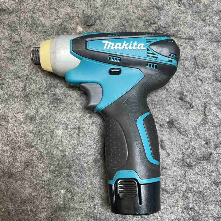 マキタ(makita) コードレスインパクトドライバー TD090DWX バッテリー2個付 【桶川店】