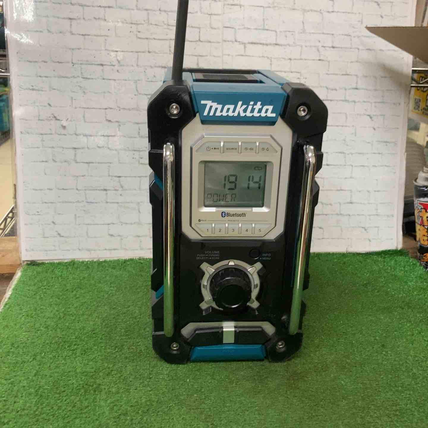 ★マキタ(makita) コードレスラジオ MR108【町田店】 ☆マキタ(makita) コードレスラジオ MR108【町田店】 – アクトツール