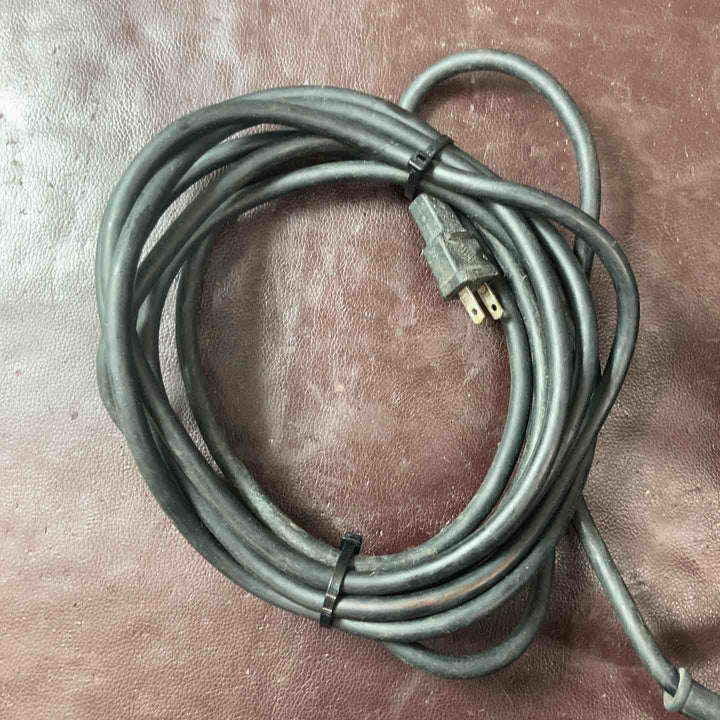 【中古品】 マキタ(makita) 電動ハンマ HM0830 【東大和店】