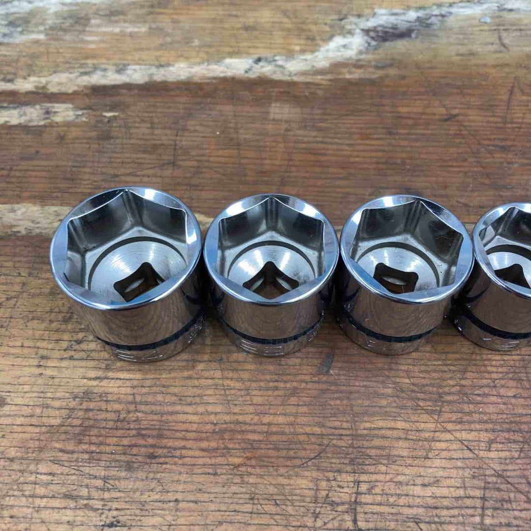 ▲ネプロス(nepros)9.5sq ソケットセット［12コ組］ NTB312A【柏店】