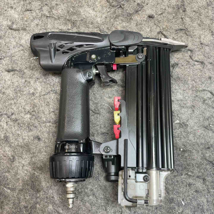ハイコーキ(※旧:日立工機) 高圧フィニッシュネイラ NT55HM2(B)【桶川店】