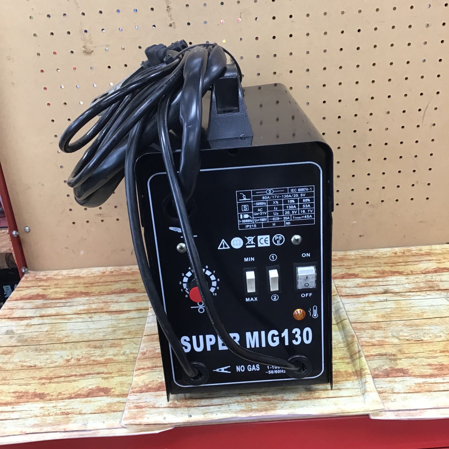 SHENGOCAS 半自動溶接機　SUPER　MIG　130【川崎店】