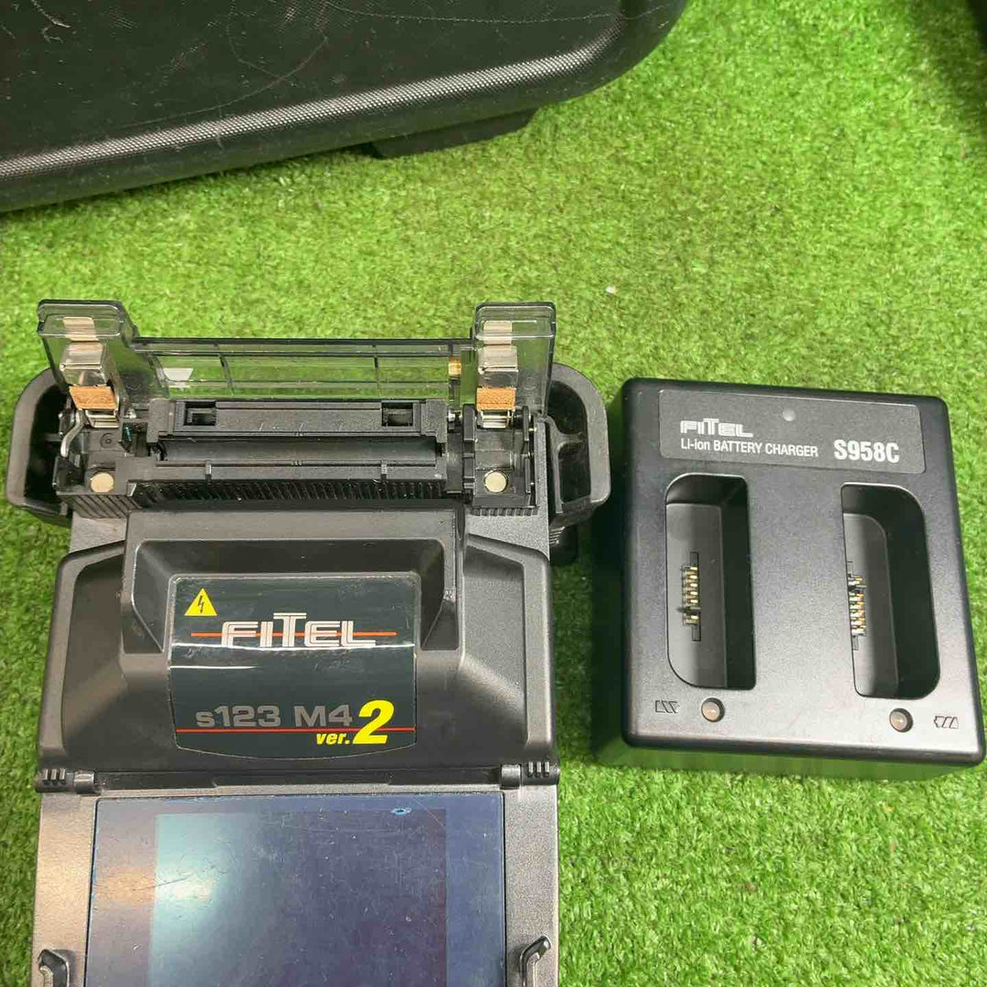 古河電気工業 小型光ファイバ融着接続機 FITEL S123M4 Ver.2【藤沢店】