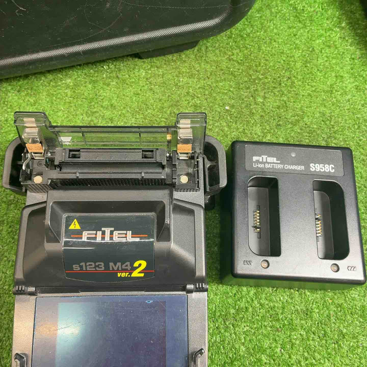 古河電気工業 小型光ファイバ融着接続機 FITEL S123M4 Ver.2【藤沢店】
