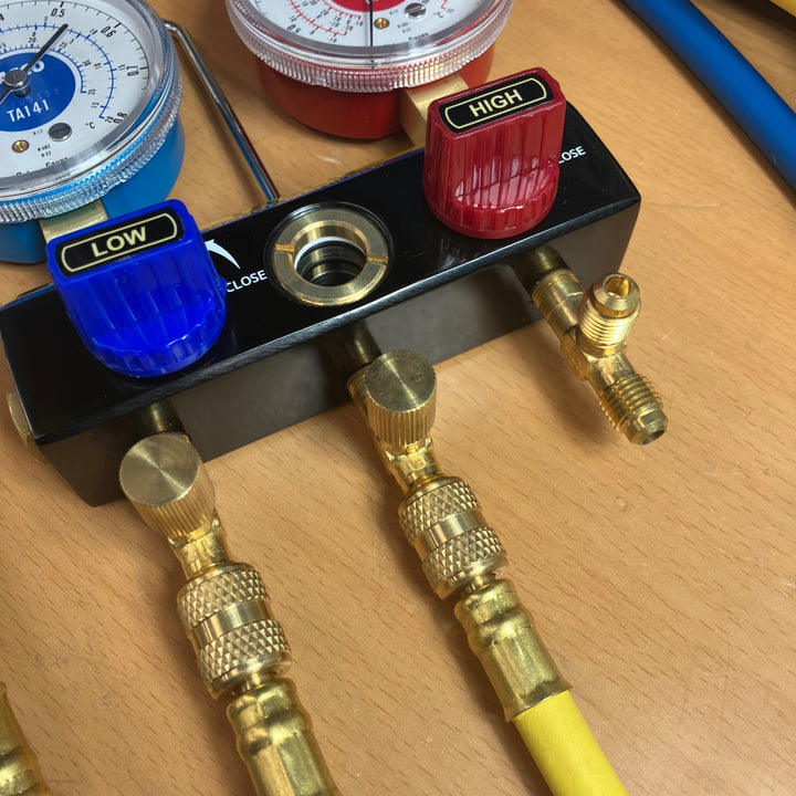 イチネンTASCO TA120K CFC/HCFC対応 ボールバルブ式マニホールド【越谷店】